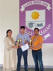 Ishan Nandal won 'Badminton Championship'